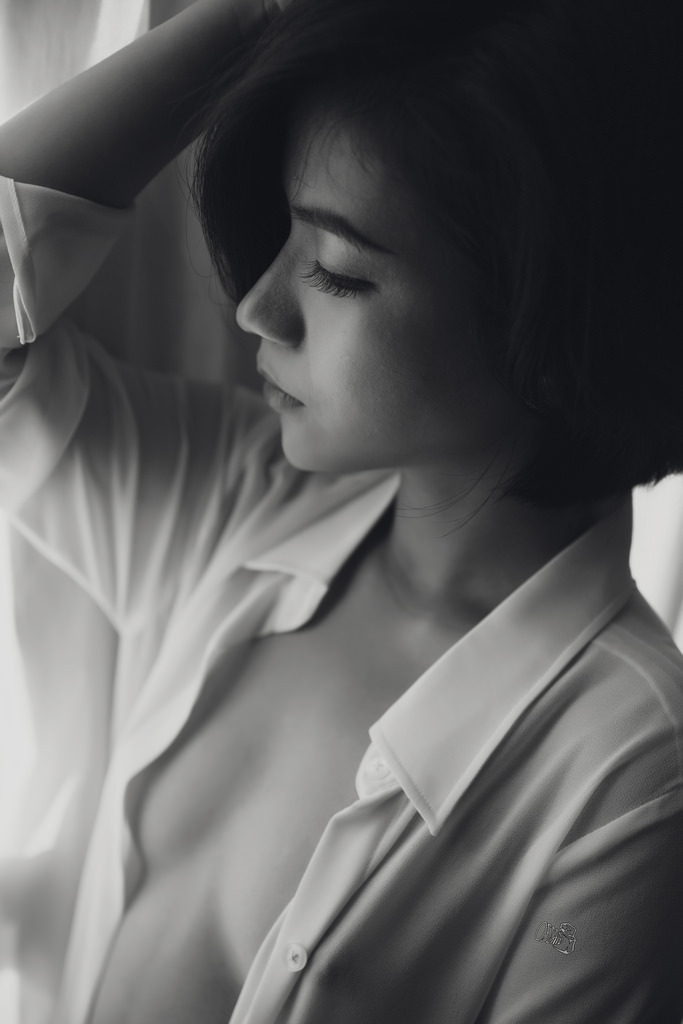 女人裸體下身性做爰視頻
